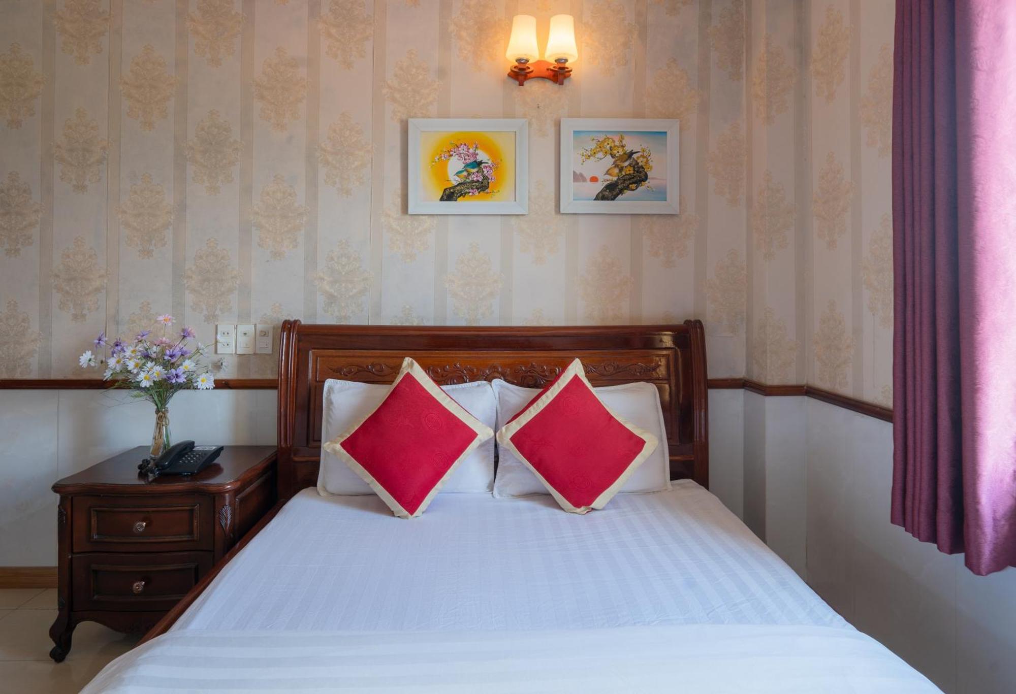 Hotel Nhu Y 2 TP. Hồ Chí Minh Ngoại thất bức ảnh