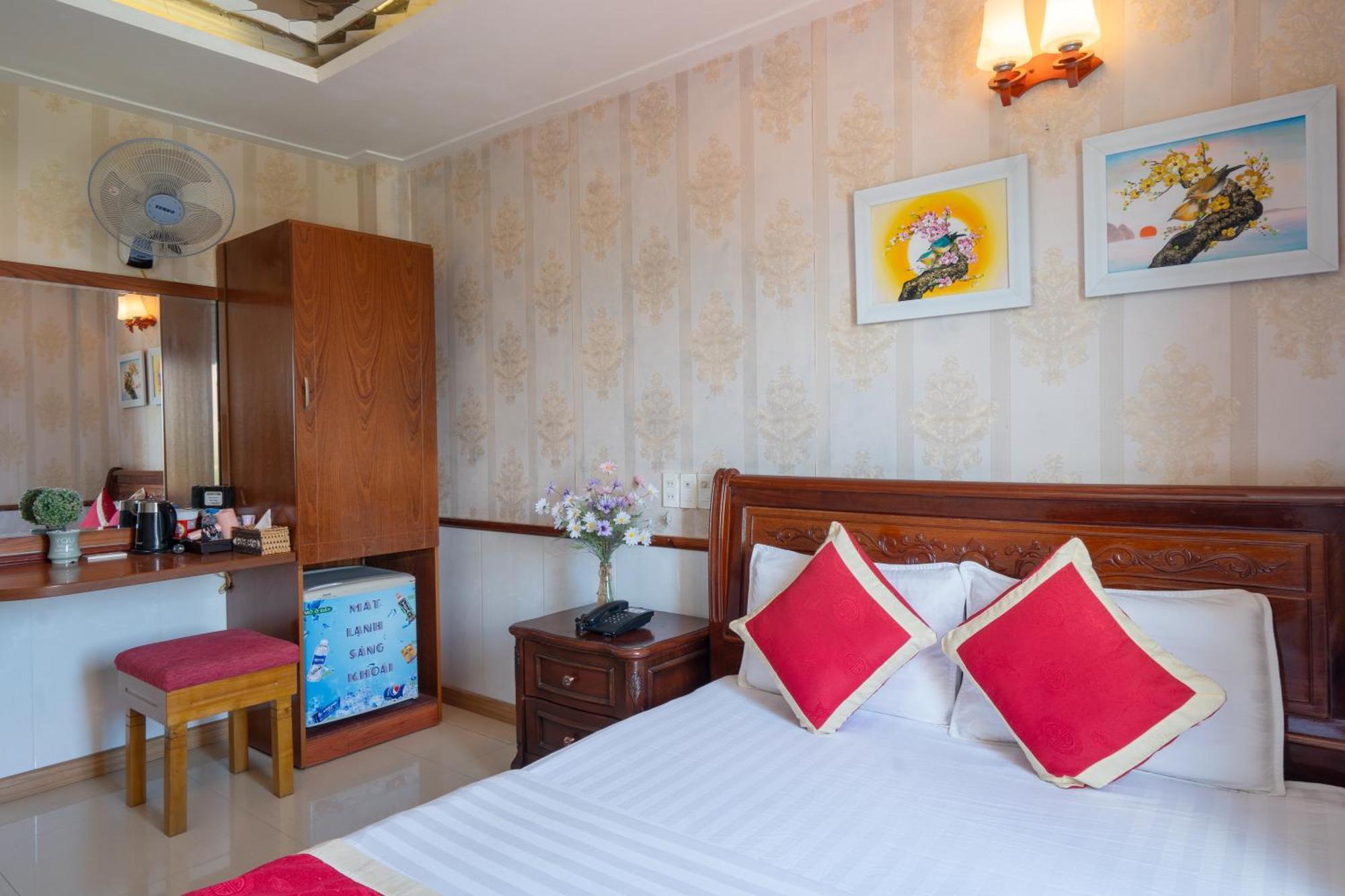 Hotel Nhu Y 2 TP. Hồ Chí Minh Ngoại thất bức ảnh
